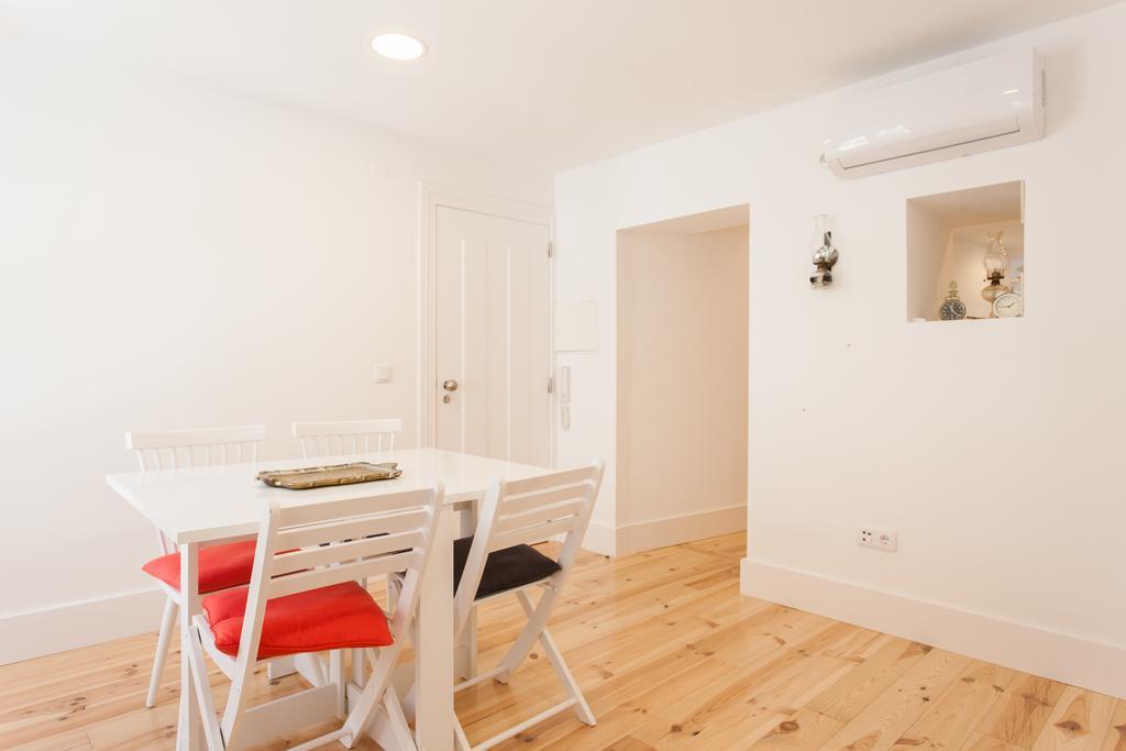 Flh Alfama Bright Apartment Lisbon