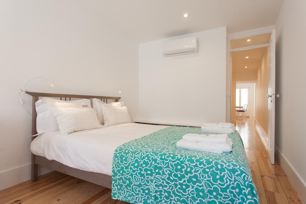 Apartment Flh Alfama Bright Apartment Lisbon